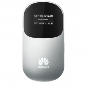 HUAWEI E560 3G HSDPA 7.2Mbps Mobile WiFi Hotspot is the latest huawei mobile 3G Router. HUAWEI E560 Wireless 3G Pocket WiFi router has functions similar to HUAWEI E583c HSdPA 7.2Mbps Portable 3G Router, supporting 5 devices to surf internet.