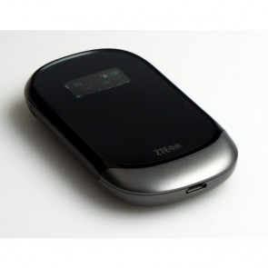 ZTE MF62 3G Mobiles HSPA+ 21Mbps UMTS WLAN MiFi Hotspot is the lastest 3G Wireless modem router from ZTE to support Android Tablets or iPad. ZTE MF62 Mobile 3G WiFi Router is upgraded from the first generation of ZTE MF30 Pocket WiFi to support HSPA+ 21Mb