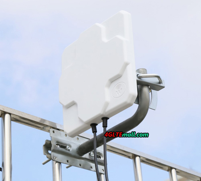 4G LTE Outdoor Antenna (2 x CRC-9 Connectors)