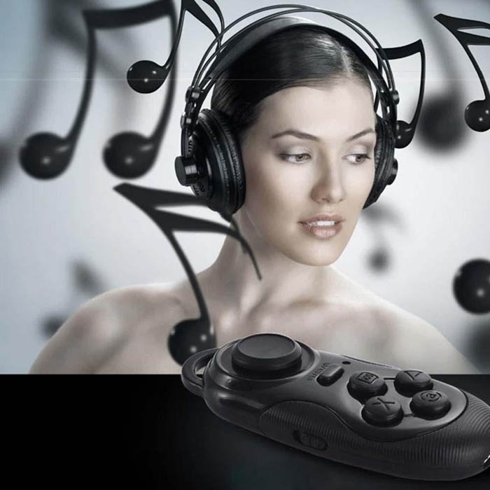 Wireless Bluetooth Game Controller Joystick Gaming Gamepad for Android / iOS Moblie Smart Phone Wireless Bluetooth Game Controller Joystick Gaming Gamepad for Android / iOS Moblie Smart Phone