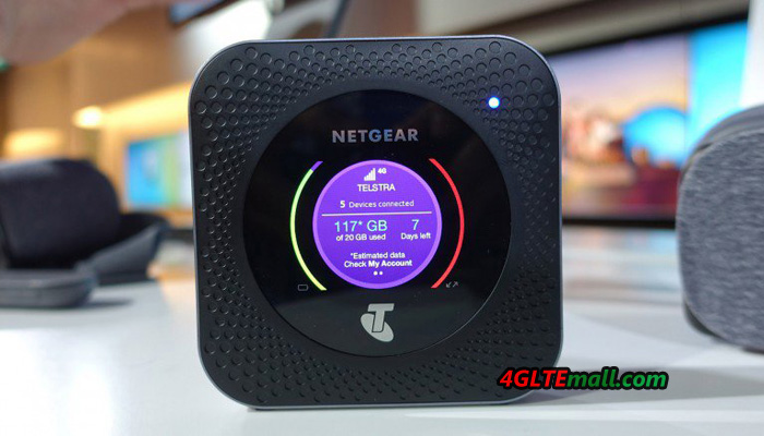 NETGEAR Nighthawk M1 4G LTE Mobile Router in Black