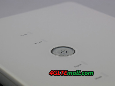 power button on HUAWEI B560 3G Router